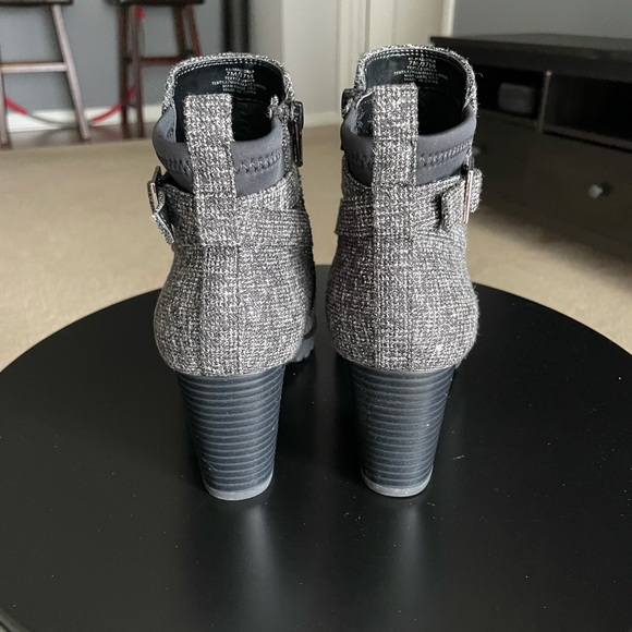 Kelly & Katie Mallory’s Bootie NWOT - Picture 3 of 7